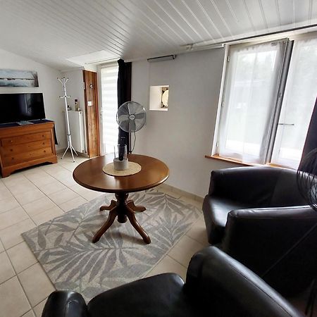 Moulin De Mauzac Bed and Breakfast Saint-Just-Luzac Εξωτερικό φωτογραφία